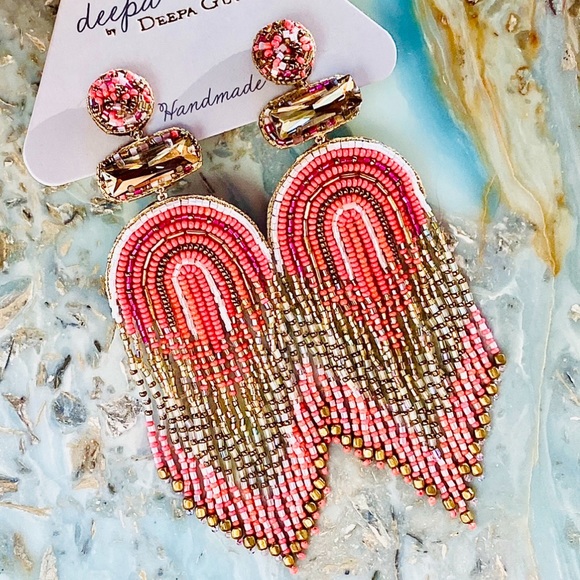 🌺🎉HP🎉🌺 NWT Deepa Gurnani Luxe Beaded Fringe Chandeliers - Picture 2 of 16